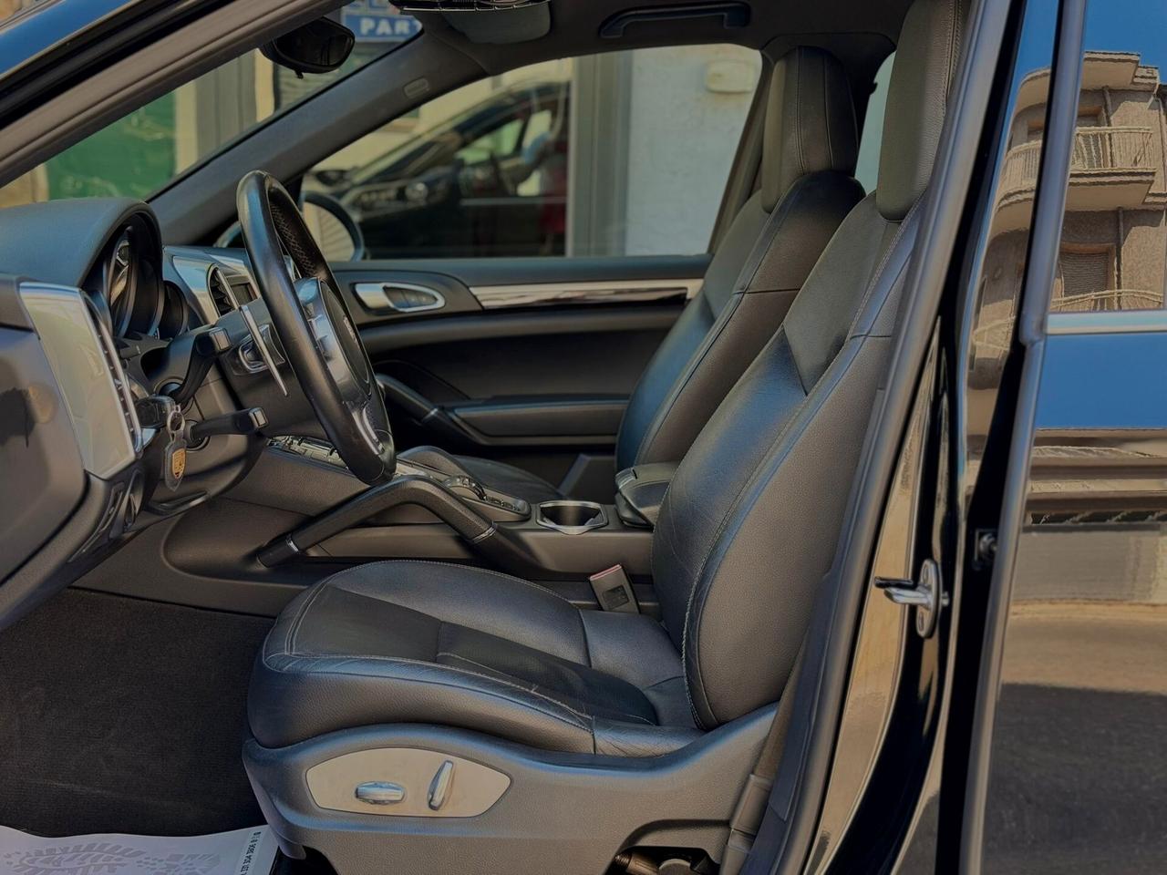 PORSCHE CAYENNE 3.0 V6 TDI 245HP MULTITRONIC- 2012