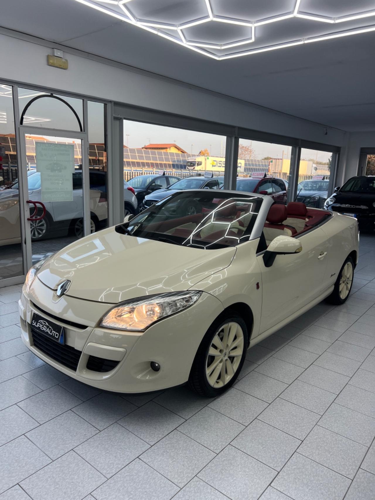 Renault Megane Mégane C-C 1.5 dCi 110CV Floride