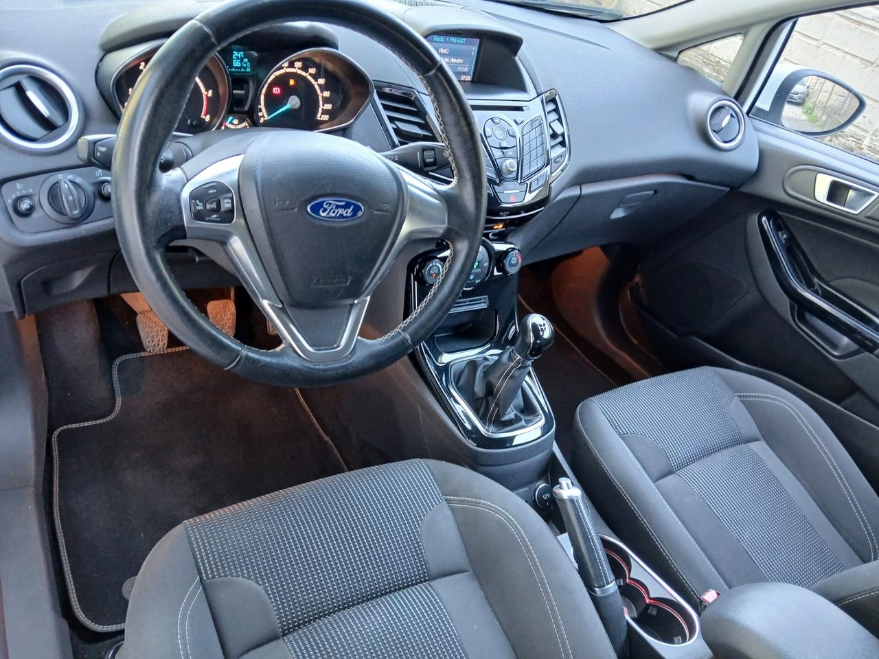 Ford Fiesta Titanium EURO 6B