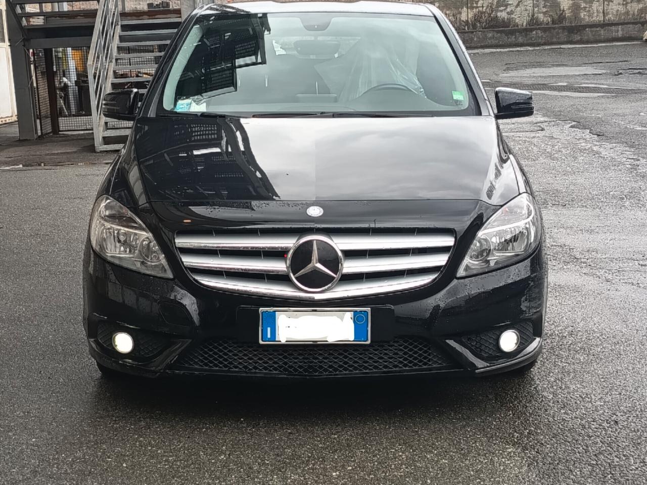 Mercedes-benz B 180 BlueEFFICIENCY Premium