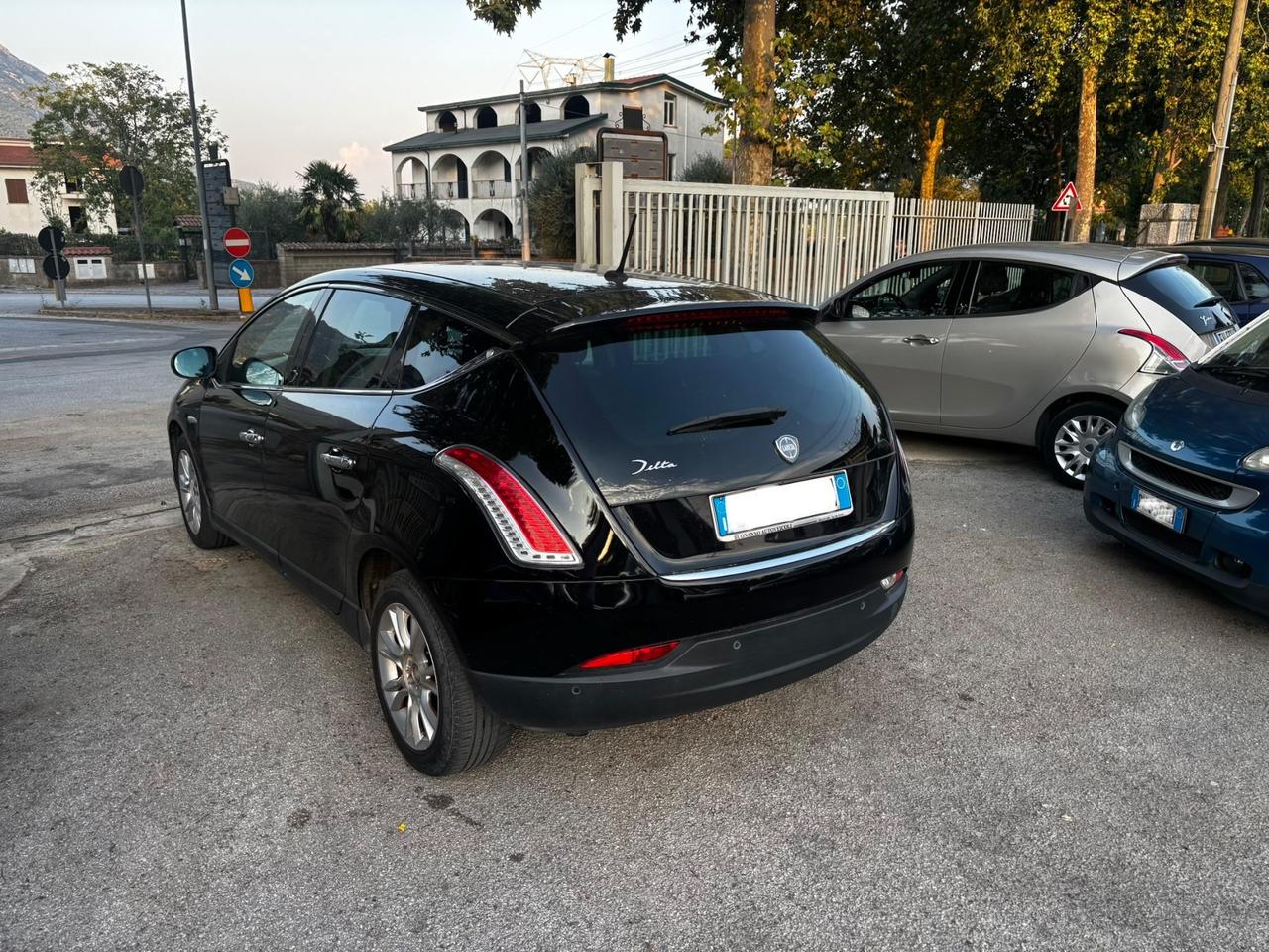 Lancia Delta 1.6 MJT DPF Oro