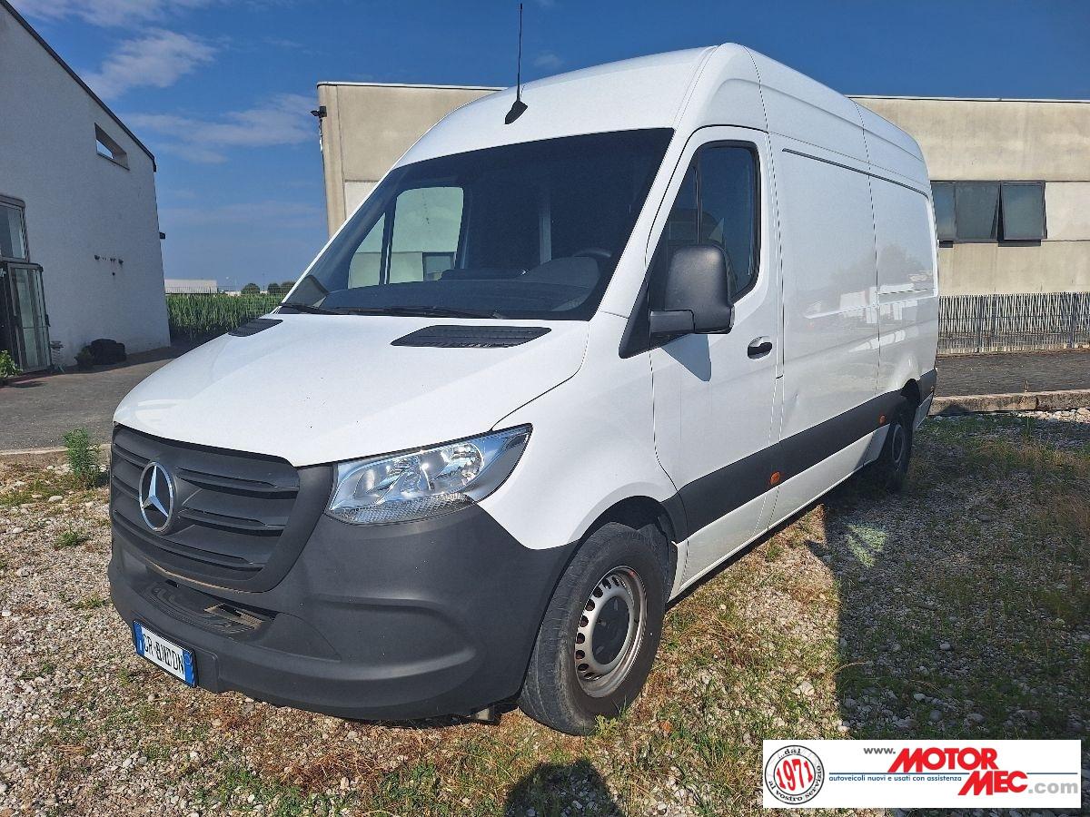 MERCEDES-BENZ Sprinter III 311 RWD 20 cdi F 3735 84kW 114 PS