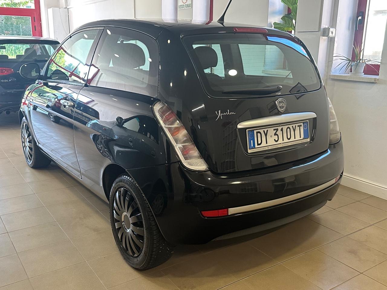 Lancia Ypsilon 1.2 Oro