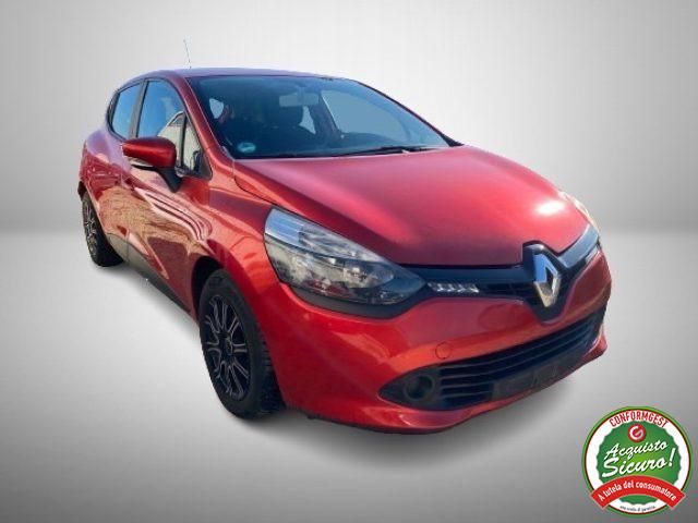 RENAULT Clio 1.2 75CV 5 porte Adatta Neo Patentati