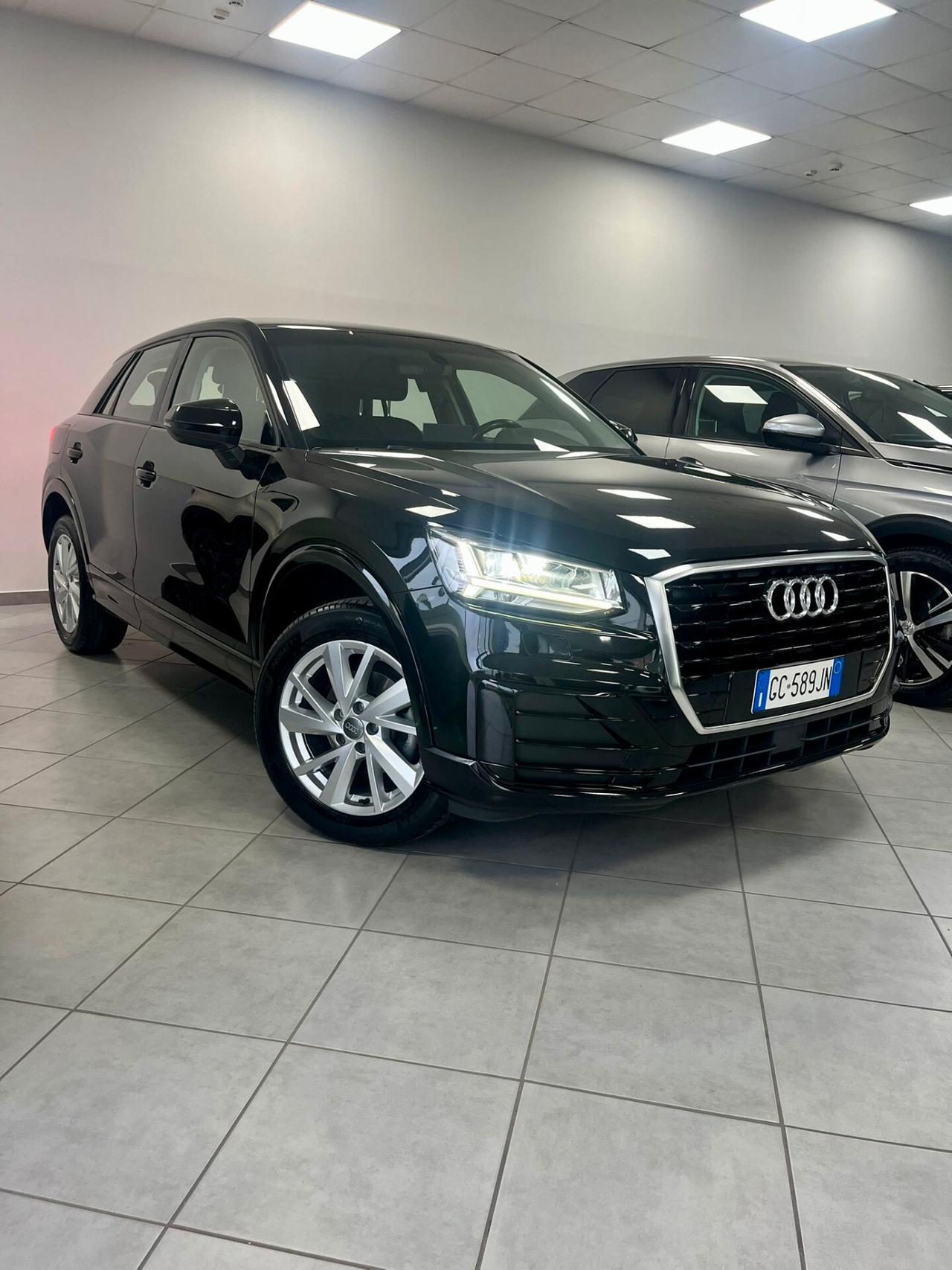 Audi Q2 30 TDI S tronic Business Design