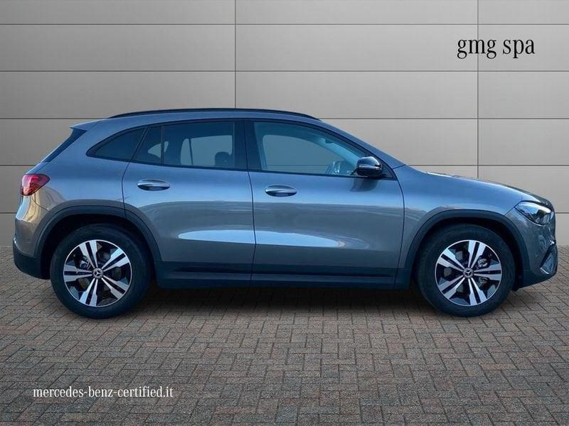 Mercedes-Benz GLA 200 d Progressive Advanced Plus 4matic auto