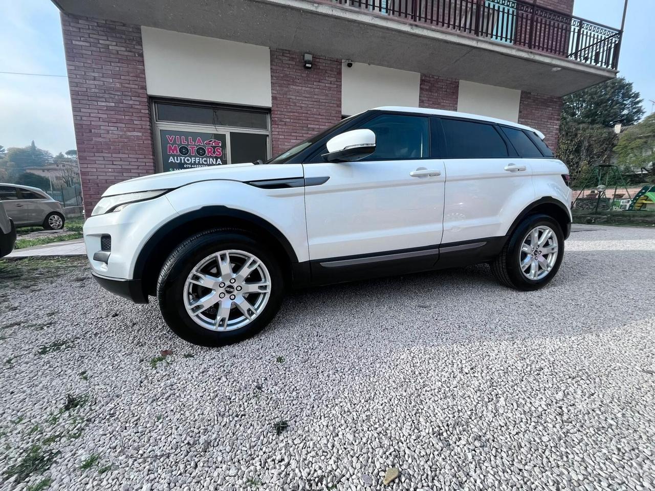 Land Rover Range Evoque 2.2 TD4 5p. Prestige