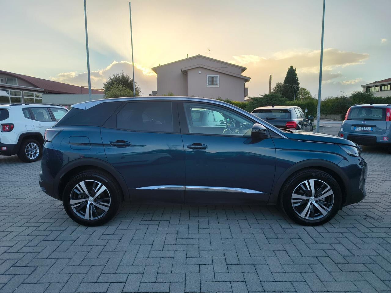 Peugeot 3008 1.5 HDi/DIESEL *AUTO* Allure*PREZZO REALE