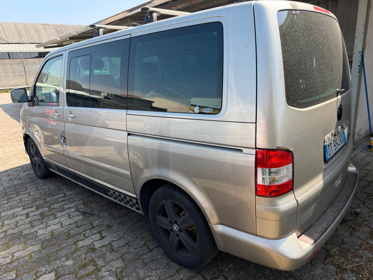 Volkswagen Multivan 2.5 TDI/130CV Comfortline