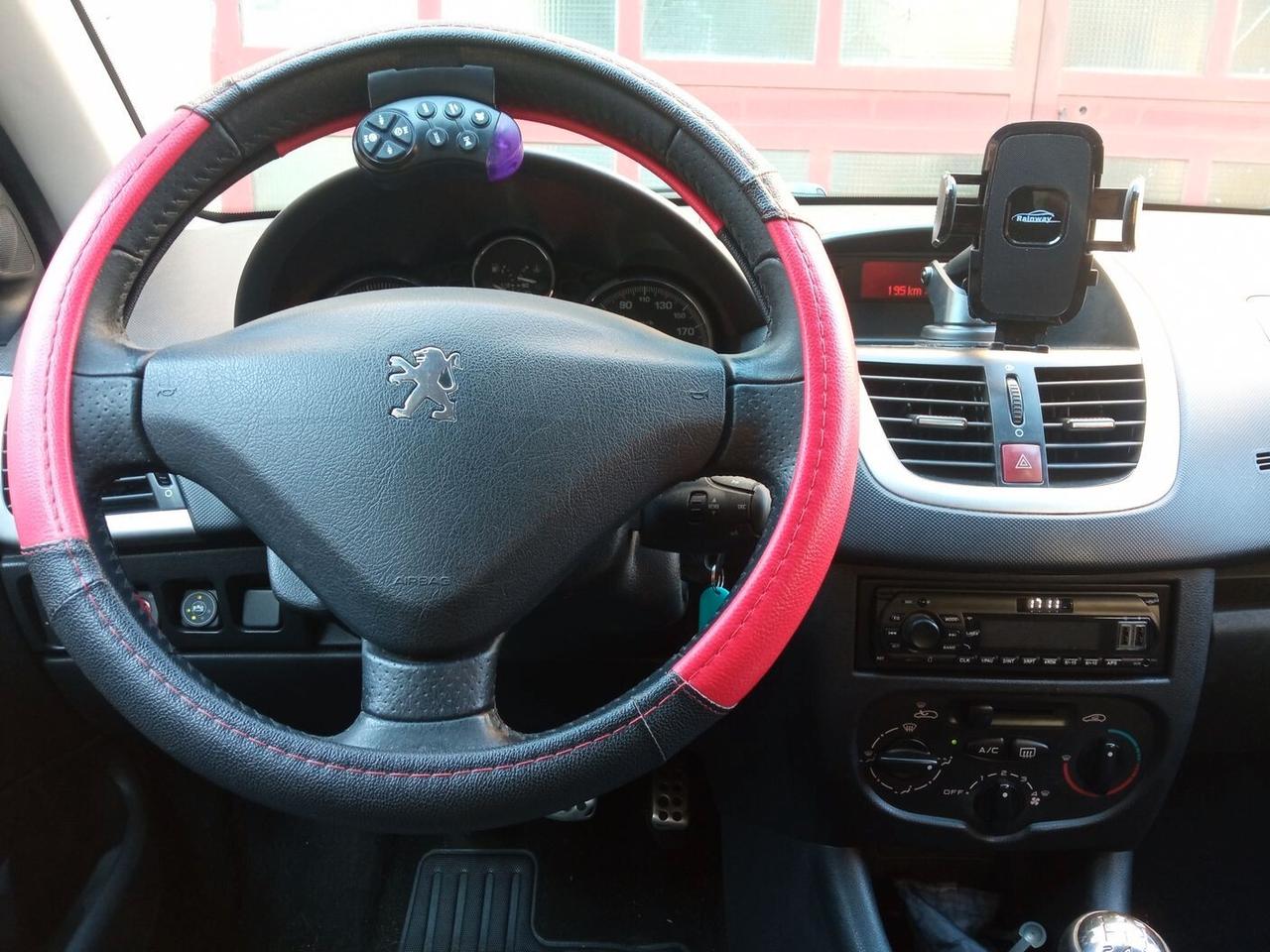 Peugeot 206 PLUS 5P 1.1 GENERATION ECO-GPL