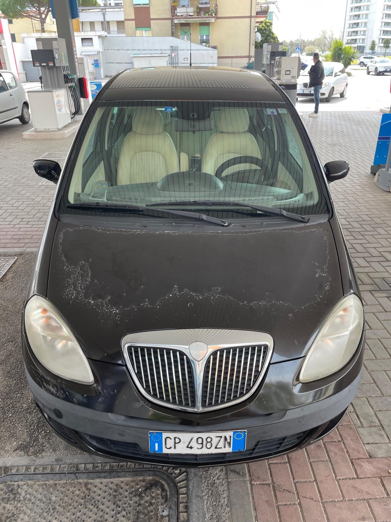 LANCIA MUSA NEOPATENTATI 1.9 DIESEL 198.000 KM 2004.