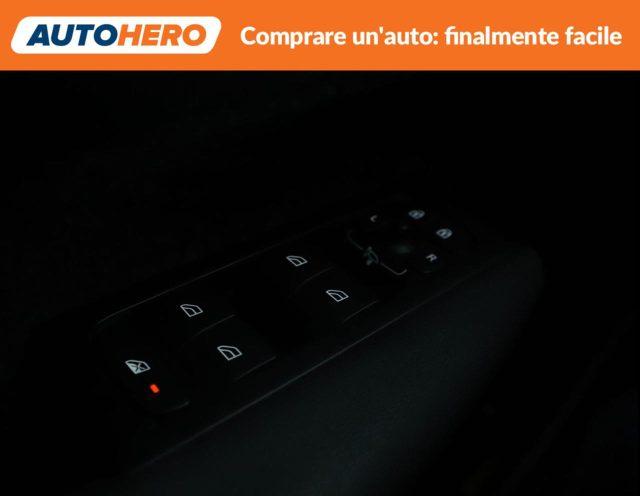 VOLVO XC40 T2 automatico Essential