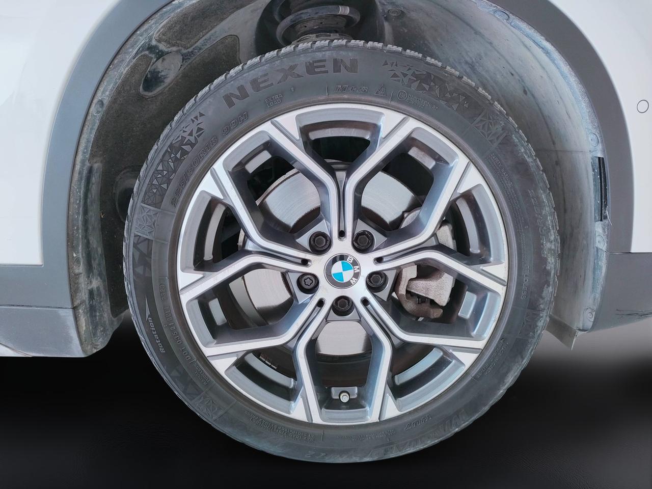 BMW X1 F48 2019 - X1 xdrive25e xLine auto
