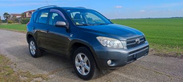 Toyota RAV 4 RAV4 2.2 D-4D 136 CV SOL