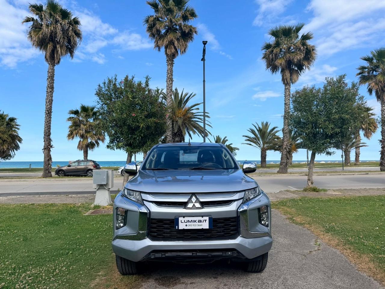 Mitsubishi L200 Double Cab L200 d.cab 2.3d 4wd 150cv
