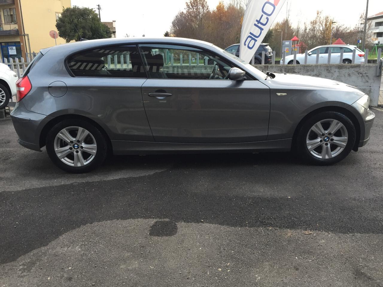 Bmw 118i cat 3 porte Attiva