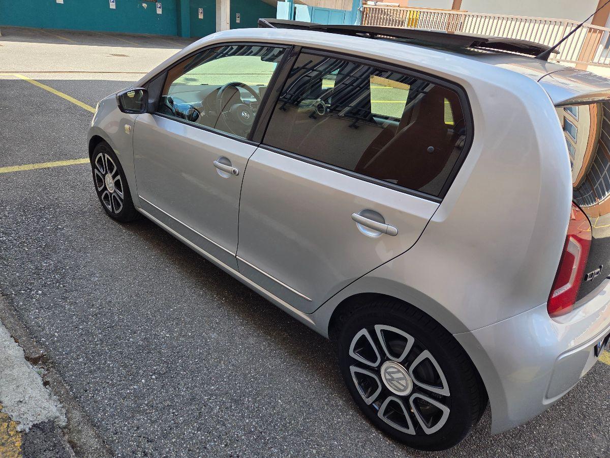 VOLKSWAGEN - Up! - 75 CV 5 porte high