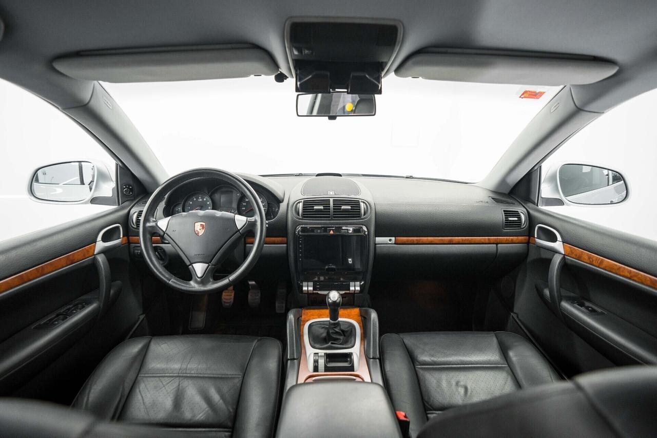 Porsche Cayenne 3.2 V6 --MANUALE--