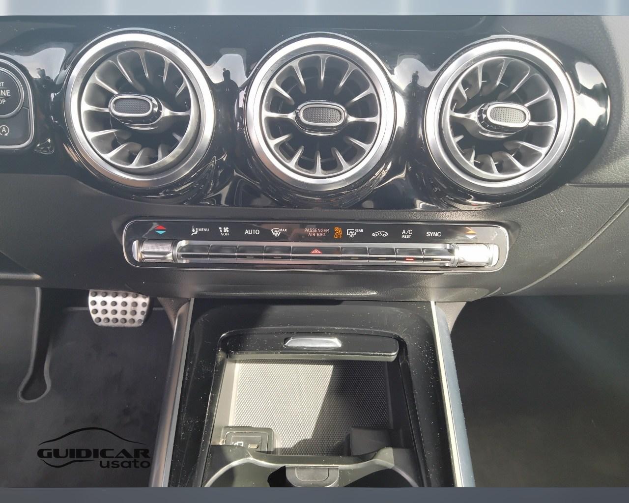 Mercedes-Benz GLA-H247 2020 - GLA 180 d Premium auto
