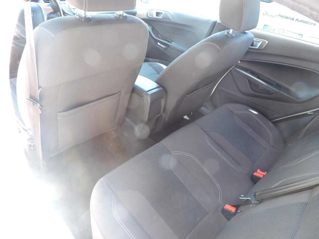 Ford Fiesta 1.5 TDCi 75CV 5 porte Titanium