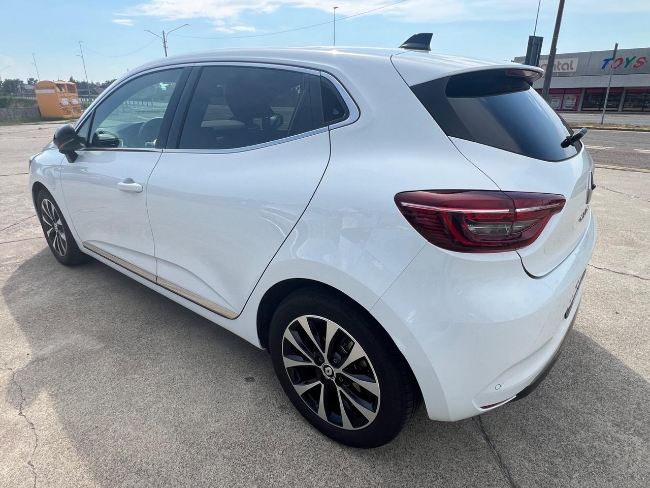 Renault Clio Full Hybrid E-Tech 145 CV 5 porte Evolution