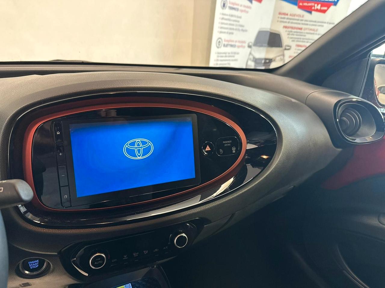 Toyota Aygo X 1.0 VVT-i 72 CV 5 porte Lounge Air S-CVT