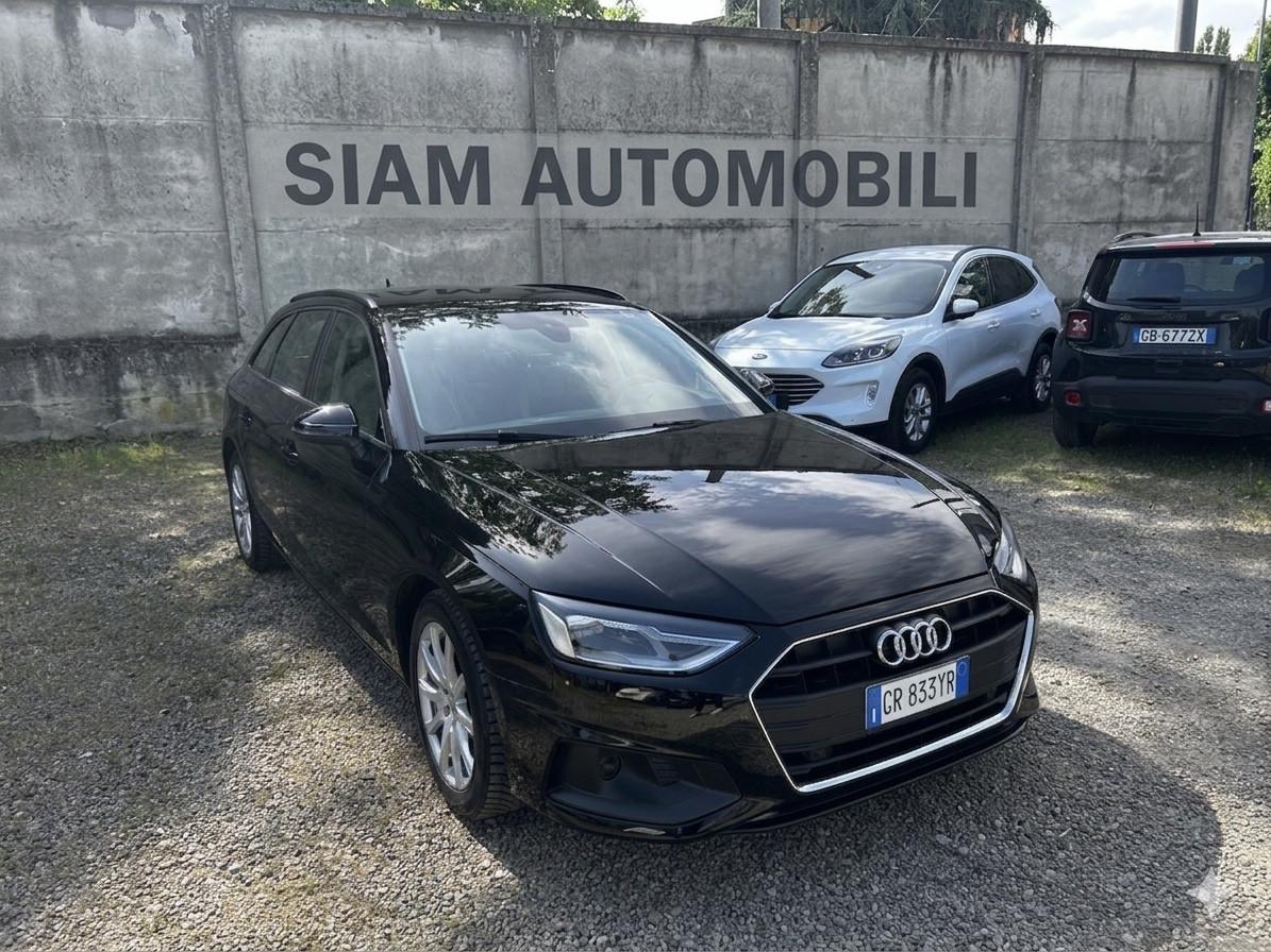 Audi A4 Avant 35 TDI/163 CV S tronic Business Advanced