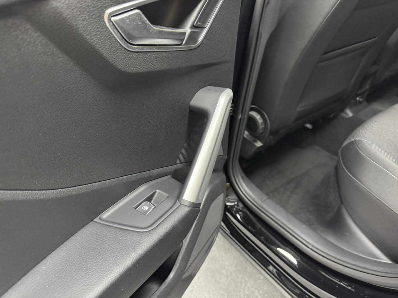 Audi Q2 30 TDI S tronic line Edition
