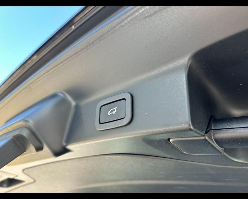 Jaguar F-Pace 2.0d 180 CV AWD aut. R-Sport MOTORE NUOVO