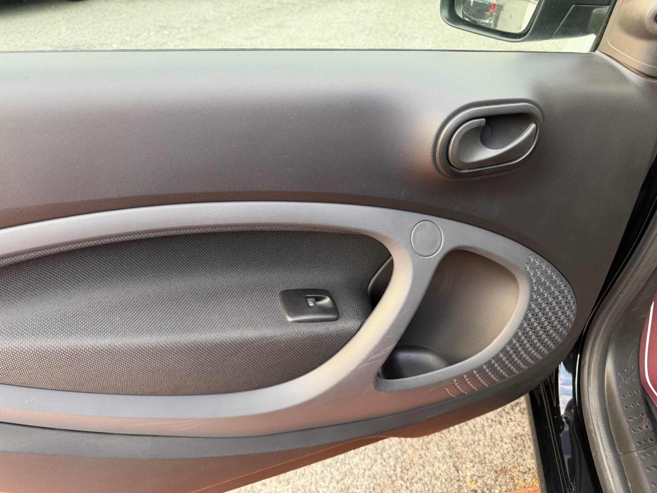 smart forTwo EQ PREZZO REALE! TAGLIANDI UFFICIALI! PERFETTA!