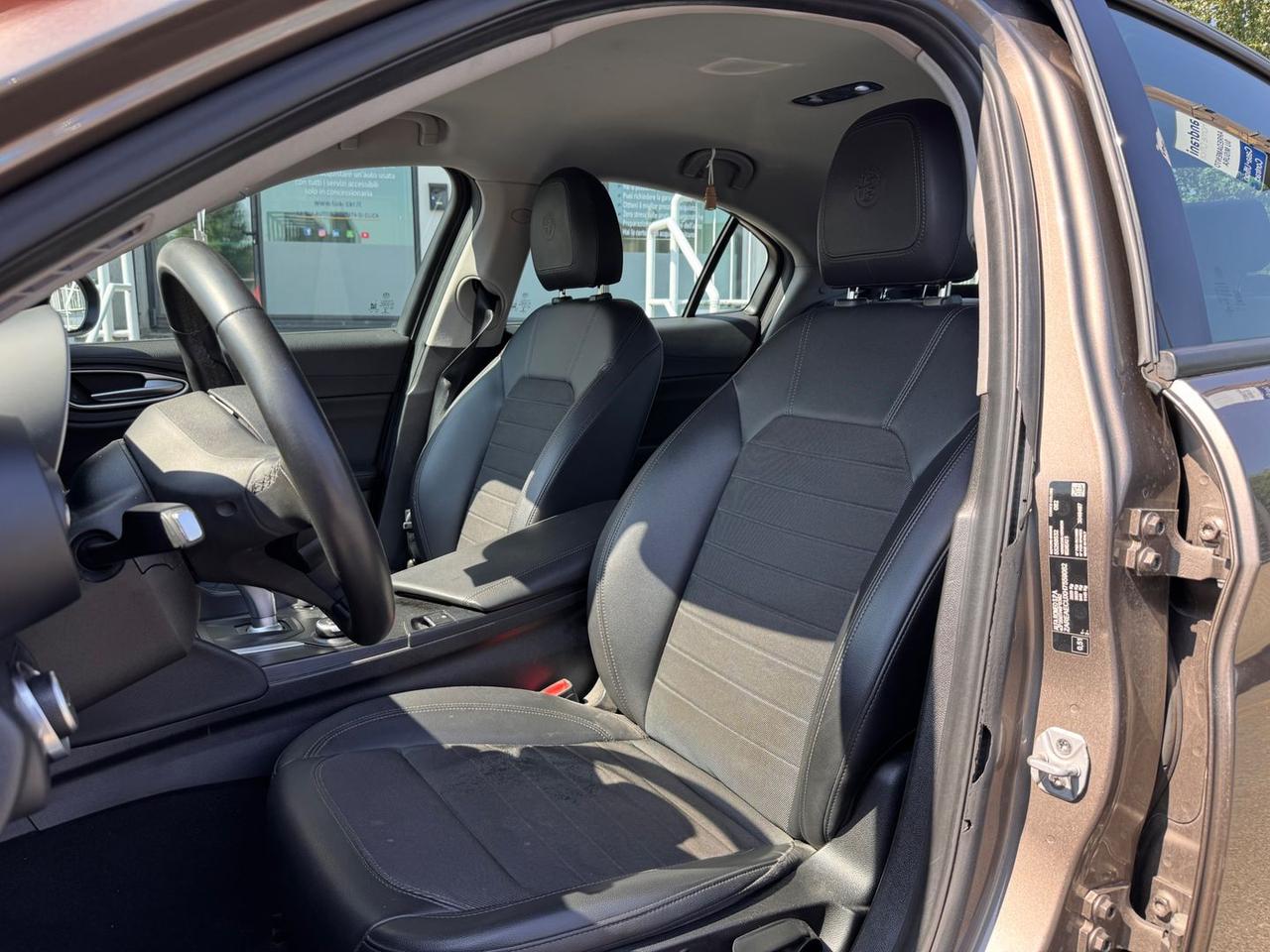 Alfa Romeo Giulia Business 2.2 JTD ECO #11882