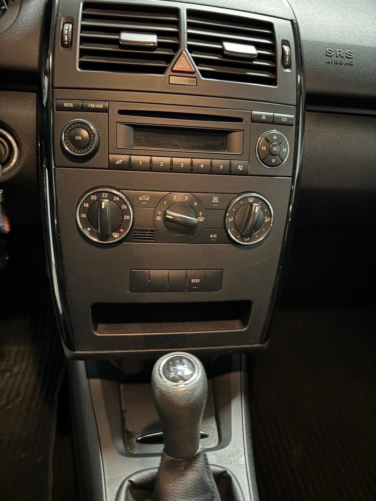 Mercedes-benz A 160 BlueEFFICIENCY 2011 EURO 5 solo 26.000!!!!