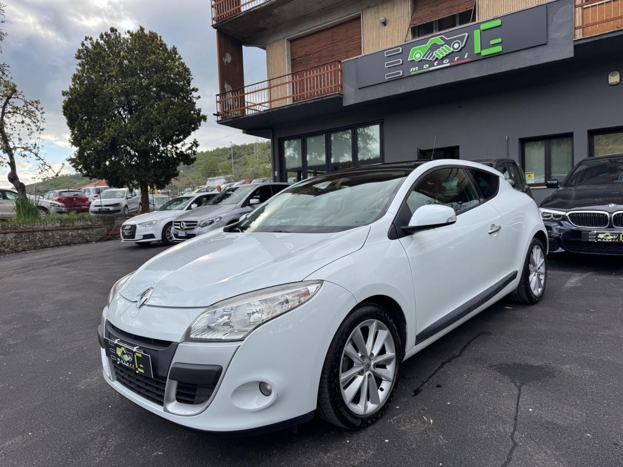 Renault Megane Mégane Coupé 1.9 dCi 130CV Luxe