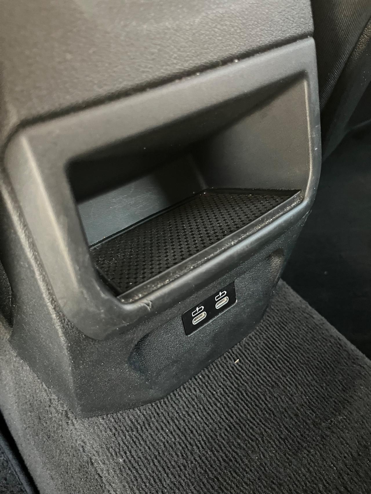Bmw 118 118d 5p. Advantage