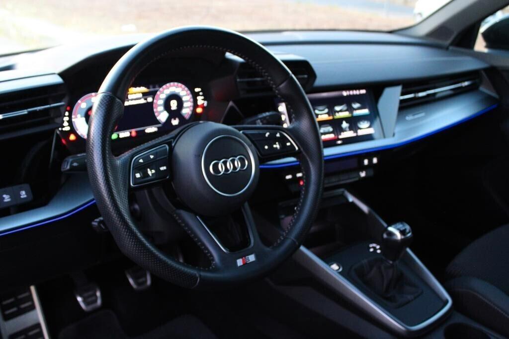 AUDI A3 SPB 30 TDI S-Line *Luci Ambiente *Matrix