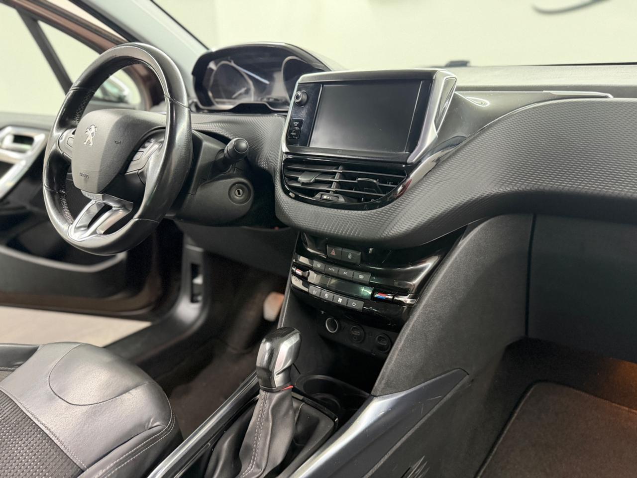 Peugeot 2008 (anno 2014)