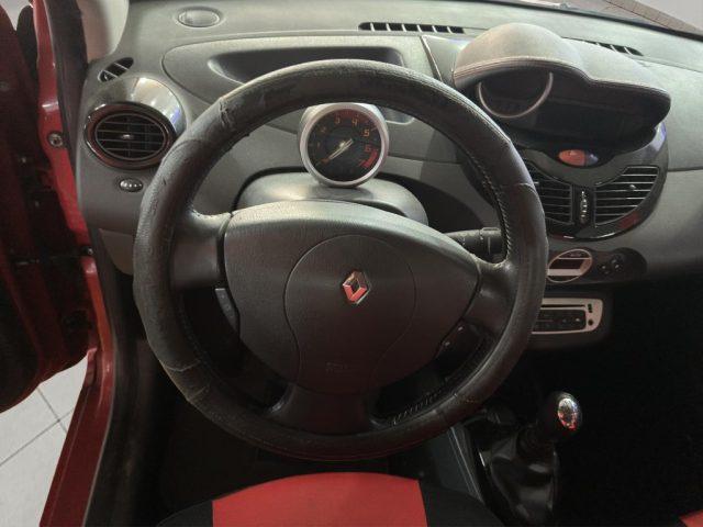 RENAULT Twingo 1.2 16V Live
