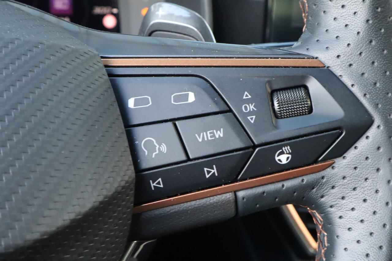 Cupra Formentor PLUG-IN HYBRID 204CV KEYLESS ACC 19" SOLO 15.400KM!