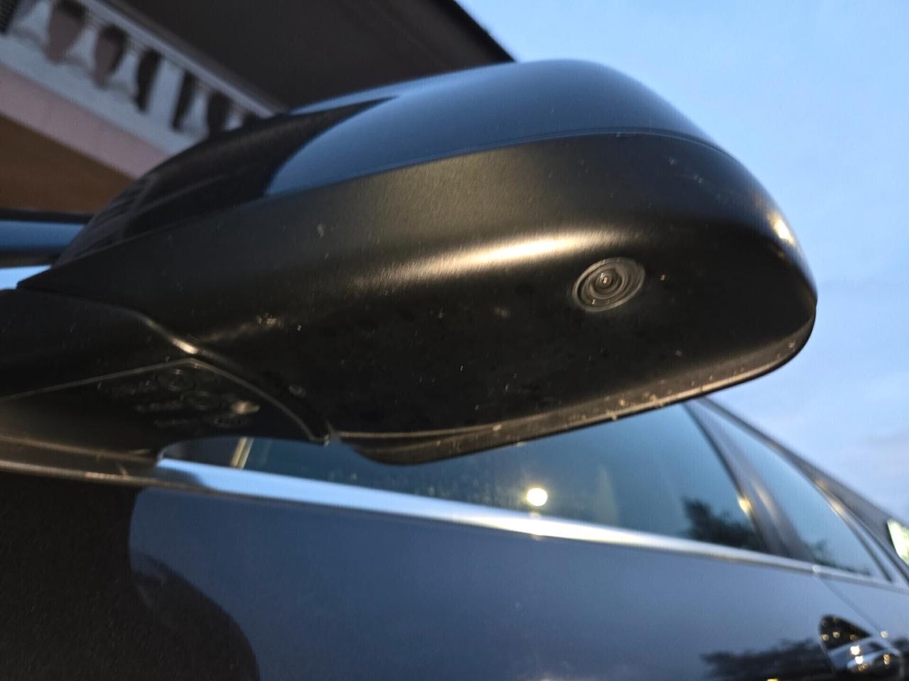 Bmw 530d X-Drive full-optional (Rara)