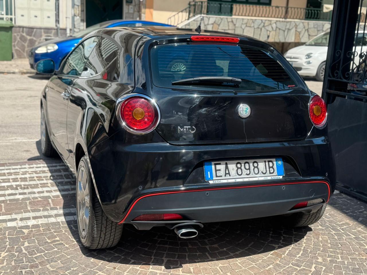 Alfa Romeo MiTo 1.3 JTDm 16V 90 CV Distinctive Sport Pack