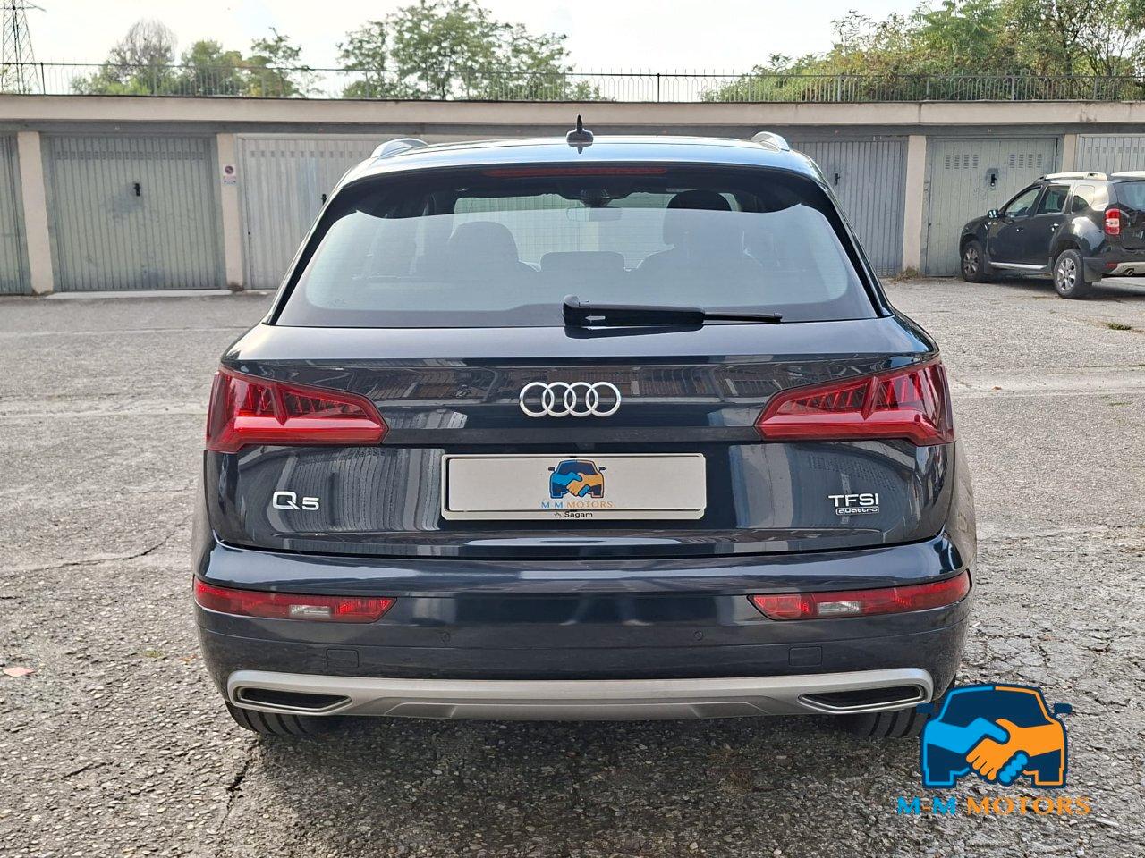 Audi Q5 2.0 tfsi Business Sport quattro 252cv s-tronic