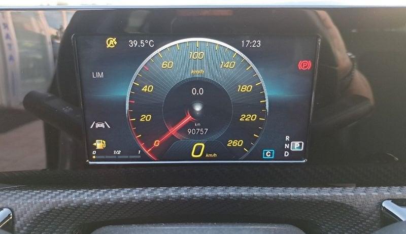 Mercedes-Benz Classe A A 180 d Automatic 4p. Sport
