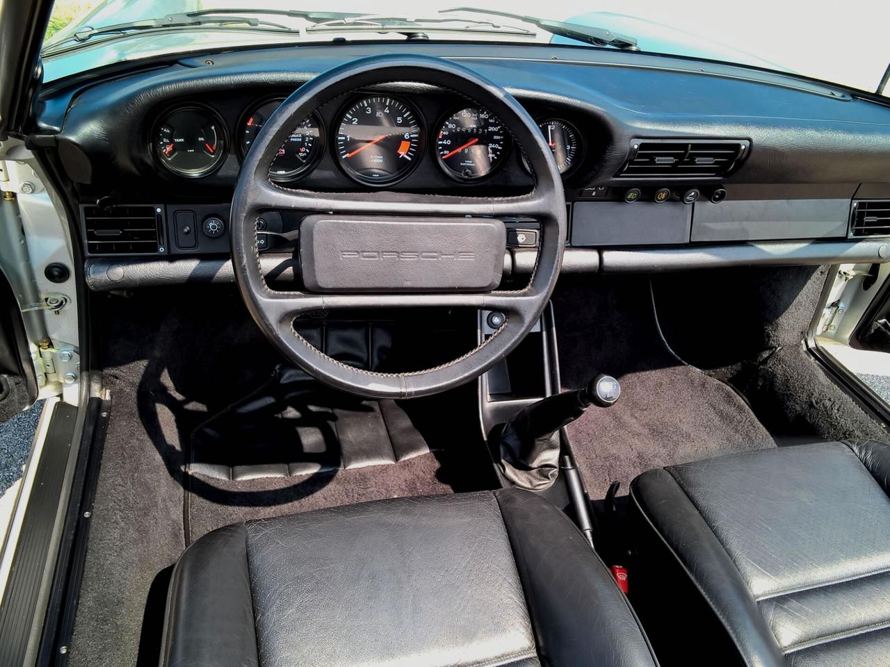 Porsche 911 3.2 Speedster Turbo Look