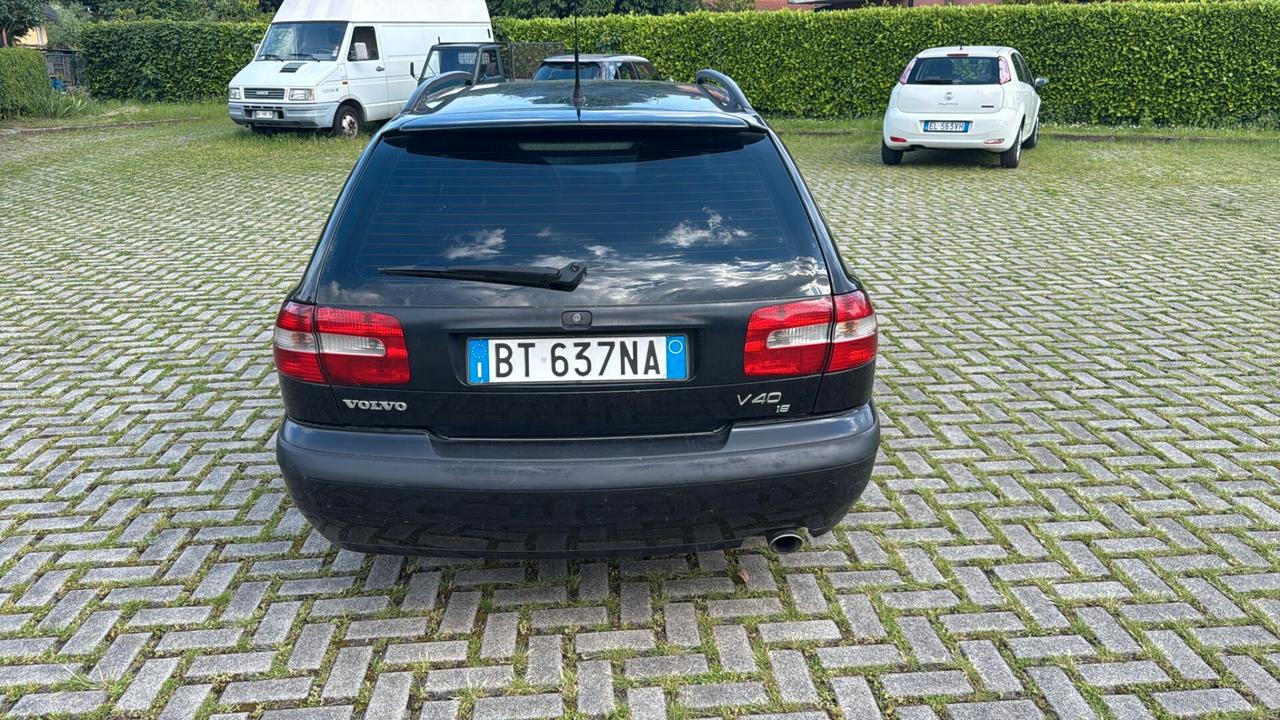 Volvo V40 1.8id 16V cat Optima