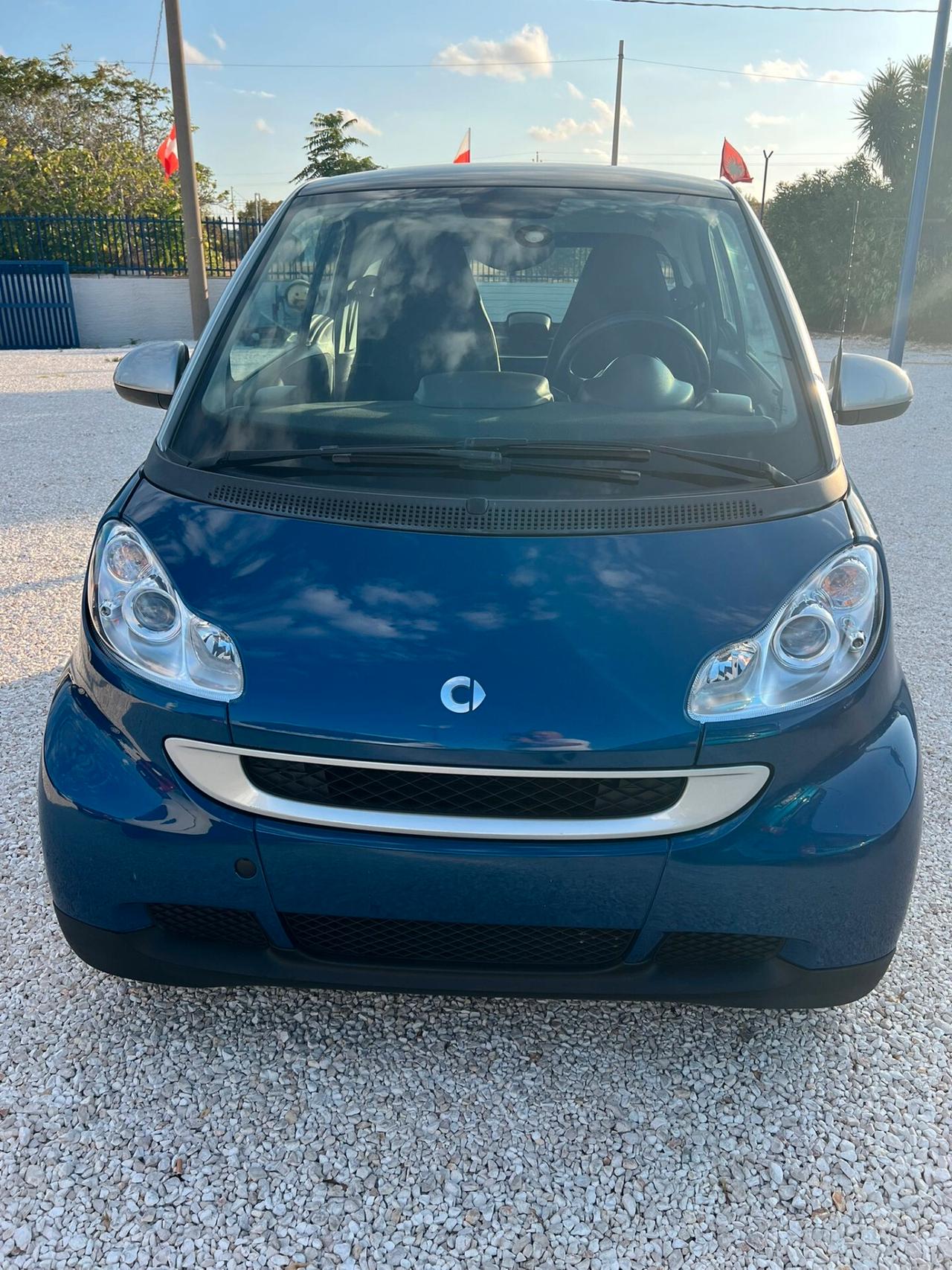 Smart ForTwo 1000 52 kW coupé limited one