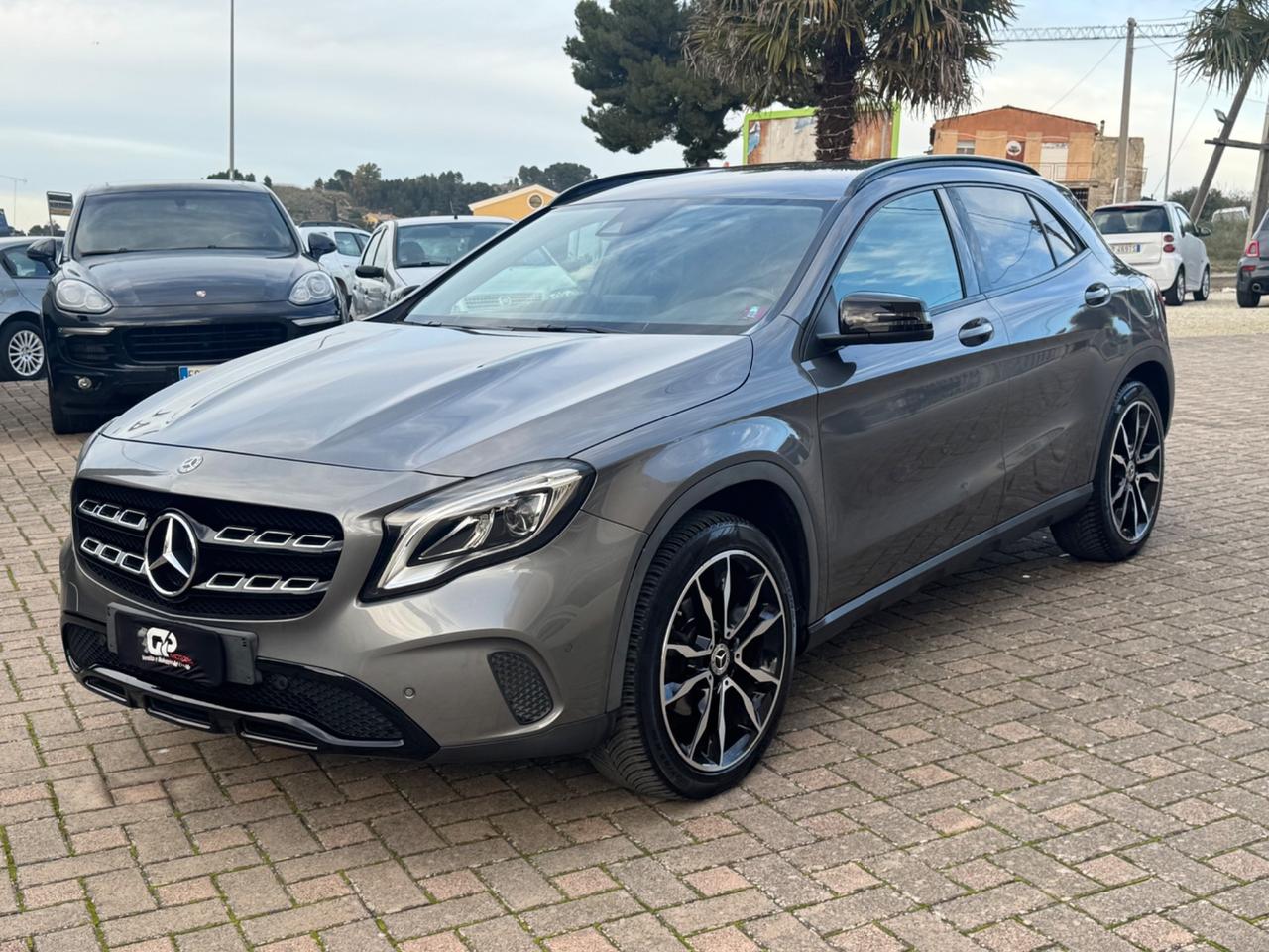 Mercedes-benz GLA 200 d Automatic Premium