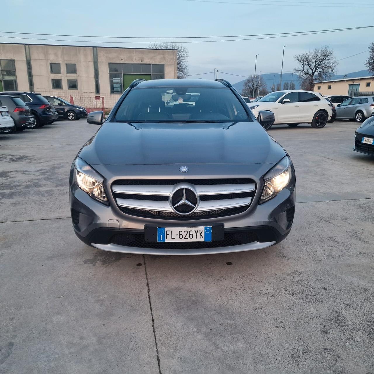 Mercedes-benz GLA 180 d Premium IMPECCABILE