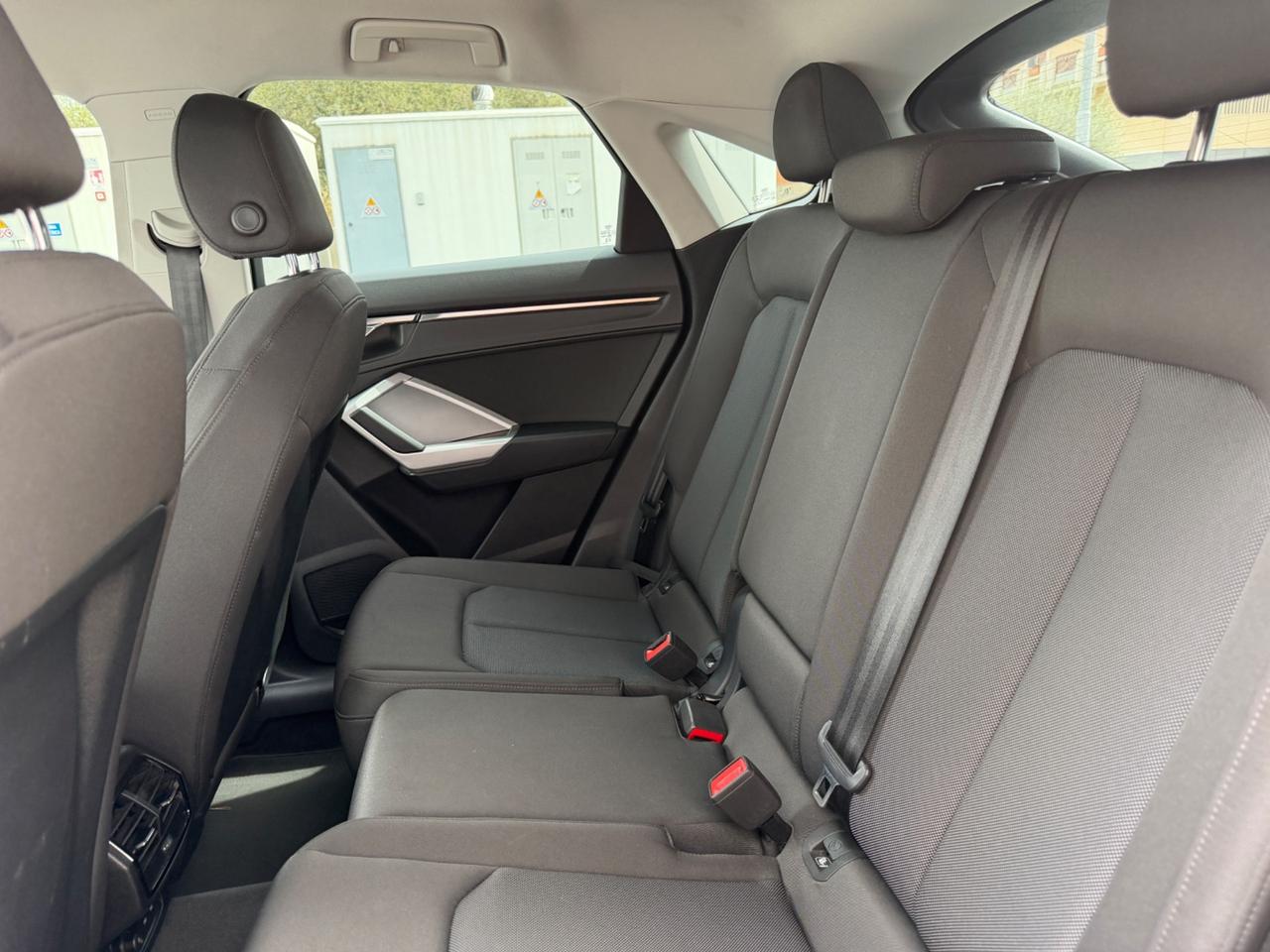 Audi Q3 SPB 35 TDI S line edition