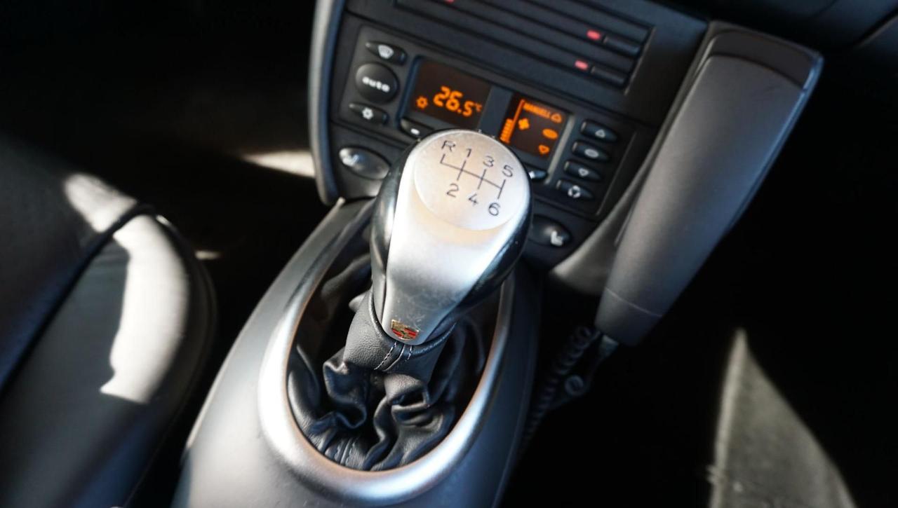 Porsche 911 Carrera 4S cat Coupé