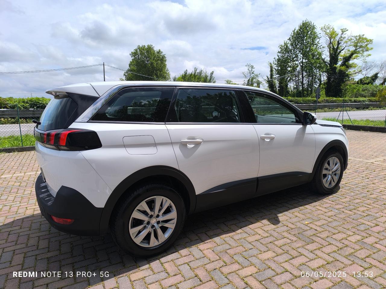 Peugeot 5008 BlueHDi 130 S&S Business